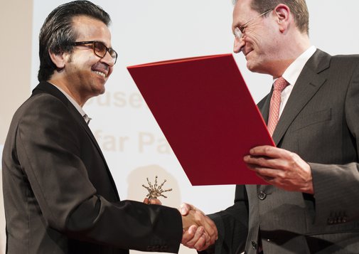 Medienpreis_2015_Preisverleihung_Panahi_Langenfeld.jpg