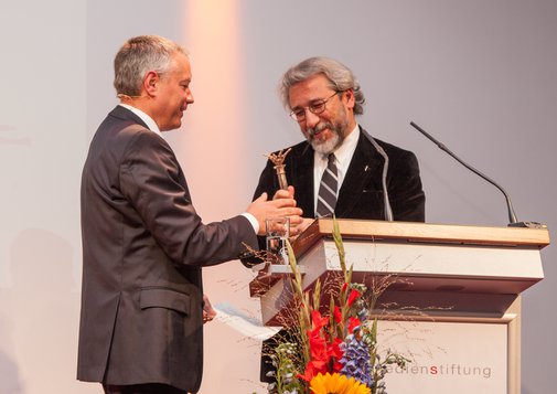 Medienpreis_2016_Preisverleihung_Lopau_Duendar.jpg